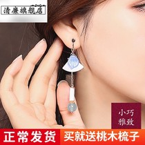 Earrings suitable for round face female thin long Dongling jade earrings retro palace ear clip without ear hole ear hook accessories