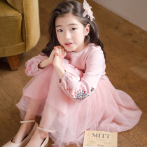 Childrens clothing 2021 spring new childrens dress Korean long sleeve embroidered princess dress mesh childrens skirt