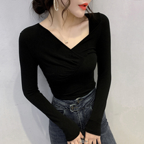 Net red beating undershirt with foreign air V collar 2022 Spring loaded with new irregular tight jacket with long sleeve t-shirt woman