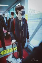 Yi Qianxi Wang Junkai Korean star with the same luggage large capacity female trolley case password suitcase