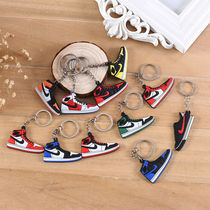 AJ1 keychain schoolbag flat pendant creative jewelry joint shoes personalized gift student couple auto parts