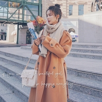 Hepburn wind coat womens long 2020 new autumn and winter temperament Korean version loose fashion wool coat