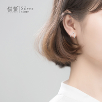 Cat jellyfish S925 pure silver V-shaped ear nail female Korean version Jane about small 2021 new tide Summer anti-allergy ear ornaments