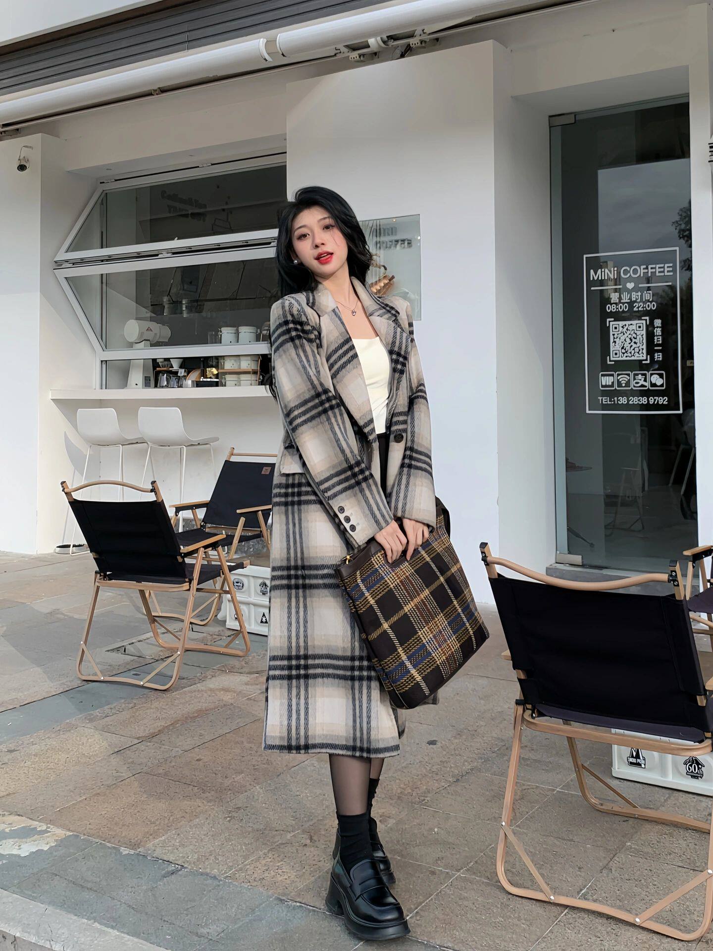 小野和子冬季黑丝光腿神器 加绒双层设计保暖不臃肿 替换装方便实用