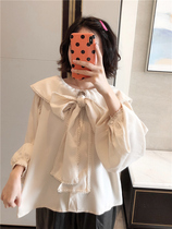 Special BORAKOO South Korea East Gate early spring naked apricot color crochet bow doll Lotus neck chiffon shirt