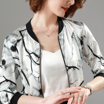 2020 spring and summer new stand collar zipper jacket women loose Joker silk printing seven-point sleeve short coat