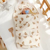 Newborn baby maternity ward held by first born baby pure cotton cloth covered with blanket Summer thin Spring and autumn money 0 1 March