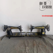 Sewing machine head old objects folk old goods old objects farmhouse decoration decoration piece film and television props