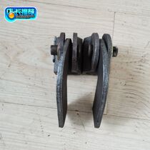 Wuzheng original accessories Wuzheng agricultural tricycle car box column pin seat cargo box column closed nose