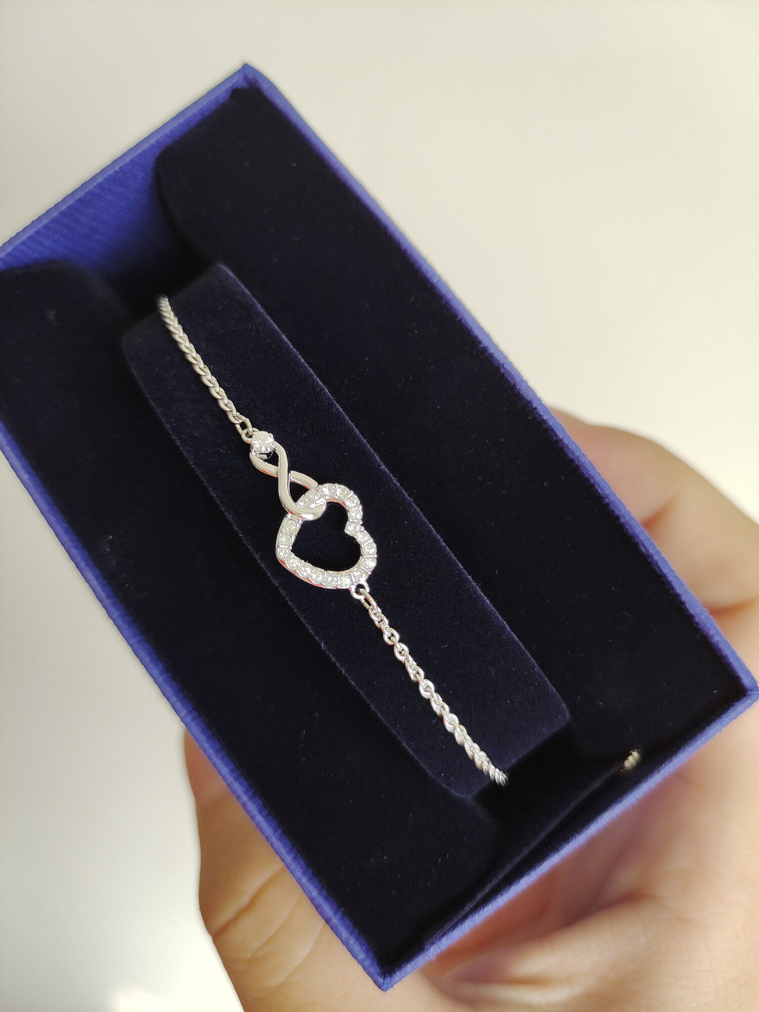 综合吐槽施华洛世奇手链优缺点如何?看一看?少上当