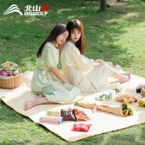 Picnic mat spring outing outdoor field tent outing beach picnic portable waterproof and moisture-proof mat sitting mat camping