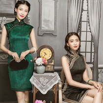 Red Pavilion 2022 fragrant cloud yarn qipao female mulberry silk full open flap handmade disc buckle improved to repair the short-only-to-be-green