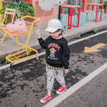 Childrens fake two-piece plaid round neck sweater Boys cartoon long-sleeved childrens Western style top spring and Autumn baby childrens clothing