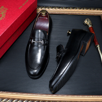2021 new leather British mens loafers business breathable lazy cover shoes horse collar buckle trend wedding shoes