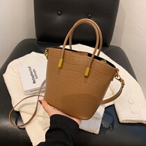 Cone Koery Genuine Leather Handbag Woman 2022 Autumn New Tide Fashion Single Shoulder Stone Tattoox 100 Hitched Satchel