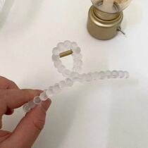 ins 100 hitch shark clip small red book same net red adult rear brain spoon frosted grip high face value haircut woman