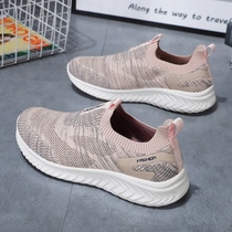 Summer old Beijing cloth shoes womens middle-aged walking shoes soft-soled non-slip mother sports shoes female breathable elderly mesh shoes