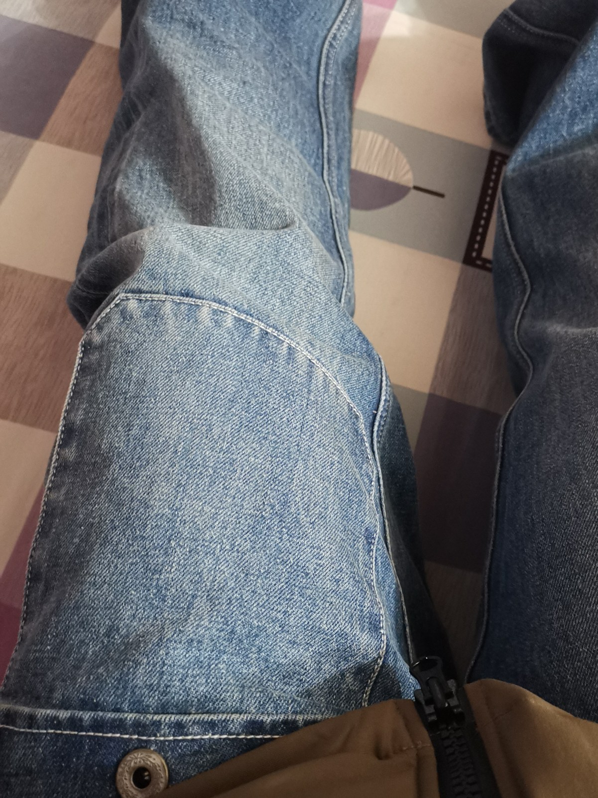 真实解析aj13红白复刻牛仔裤好用吗?怎么样呢?优缺点爆料测评