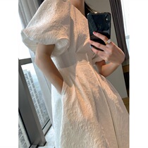 White dress 2021 summer new waist thin temperament goddess fan bubble sleeve long skirt