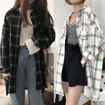 Fat mm plus size jacket loose plaid shirt women thin style design sense retro Hong Kong flavor shirt coat women spring and autumn