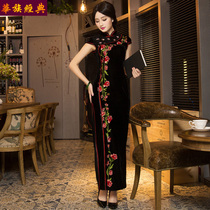 (Cheongsam broken code clearance)Mothers wedding banquet wedding fashion improvement exquisite embroidery long gold velvet