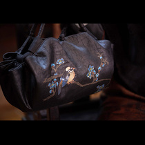 Ho Jin Yijia Classic style high luxurious and fragrant cloud yarn hand-painted bag