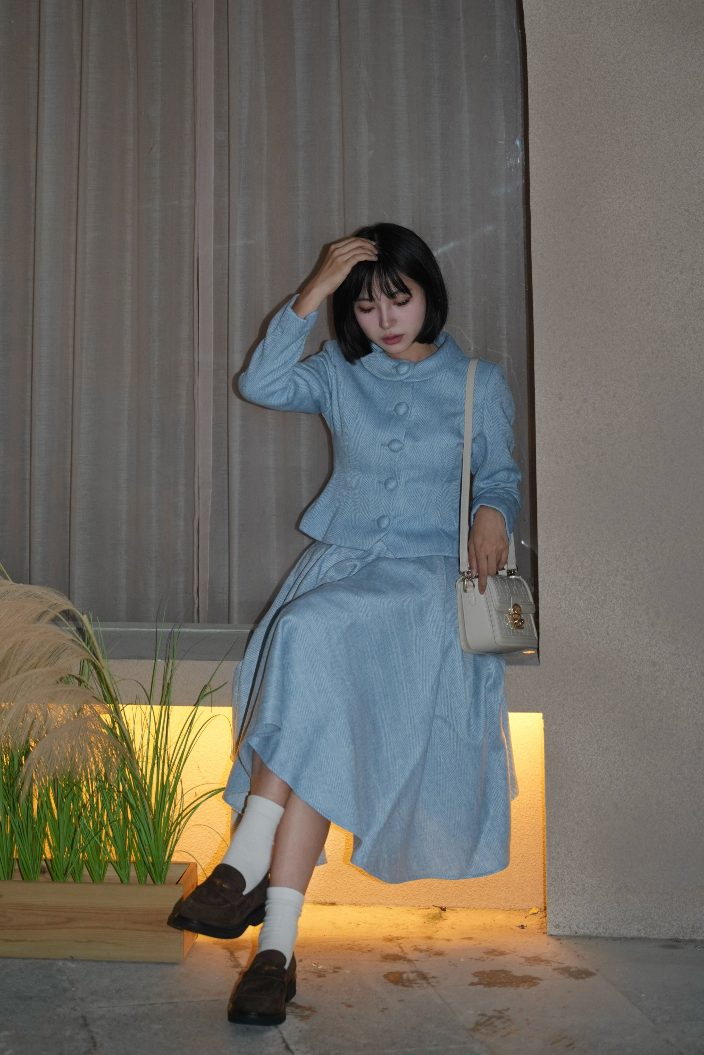 宋佳同款百丽海鸥乐福鞋2.0：厚底真皮的英伦飒爽美学