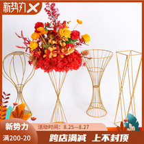  Wedding road guide flower device Wrought iron waist road guide wedding table flower decoration Geometric road guide catwalk layout props