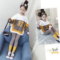 Girls Spring 2020 New Childrens Sports Set Girl Wei Clothes Big Boy Fashionable Childrens Two Piece Set