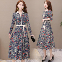 Broken flower dress women's spring and autumn 2021 new foreign style age reduction waist slim 40-year-old mother temperament slim skirt