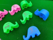 Prosody Thickened Cell Phone Bracket Gift Rhyme small bee pattern Color Random phone to watch TV bracket