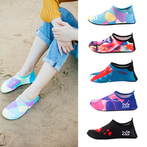 Beach shoes and socks men and women diving shoes snorkeling children wading swimming non-slip soft bottom quick-drying anti-cutting Red Foot Skin Shoes