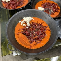Chongqing Jiu Gong grid-free old hot pot special quack pot Mandarin duck pot Commercial pot Special dry pot with ears Induction cooker