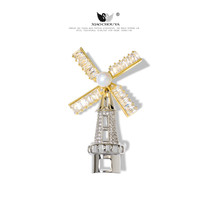 Rotating windmill brooch ins trendy women personality high-end luxury cute Japanese sweater accessories jacket pin decoration