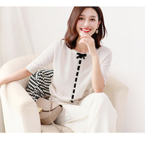 Japanese womens elegant atmosphere slightly sweet bow decoration inlaid shallot silk round neck 5-piece sleeve sweater