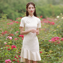 Improved cheongsam 2021 new female summer young retro short French fishtail skirt short sleeve bone dress