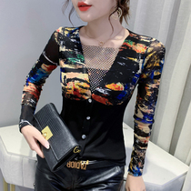European station 2021 autumn and winter new fashion hot-drilling V-collar T-shirt woman long sleeve printed mesh yarn blouses jacket foreign air