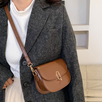 Cone Koery Genuine Leather Advanced Sensation Womens Bag 2022 New Tide Single Shoulder Skew Satchel Fashion 100 Lap Semi-circle Saddle Bag