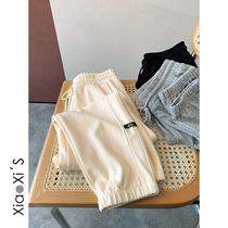 Little Hijijia) 2022 Spring Summer Lantern Qi Letters Grey Sports Pants Women Buns Feet Casual Pants Straight Drum Thin and Pants Tide