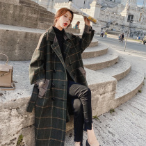 Woolen coat womens 2021 winter clothes New Hepburn style Korean version of loose bf Joker thick medium and long woolen coat