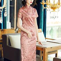 (Main push has discount) 2019 spring and summer new heavy industry lace short sleeve split embroidery cheongsam 90164