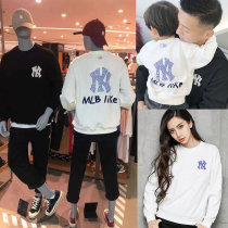 Special affinity for a three-mouth spring-style high-end mother woman dress 2022 Tide Fashion Casual Ocean Weavewear