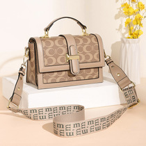 Hong Kong Kitty Pet Bag Universal Parquet Color Ocean Qi Tide Card Handbag retro Printed Mommy Small Square Bag 1896