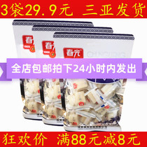 Hainan specialty spring coconut cake 200g * 3 bags of coconut fudge wedding candy Dongjiao coconut forest leisure snacks