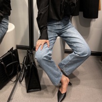 The Spot of the Spot: Joo Korean designer collaborated to customize the base 100 hitch blue jeans D