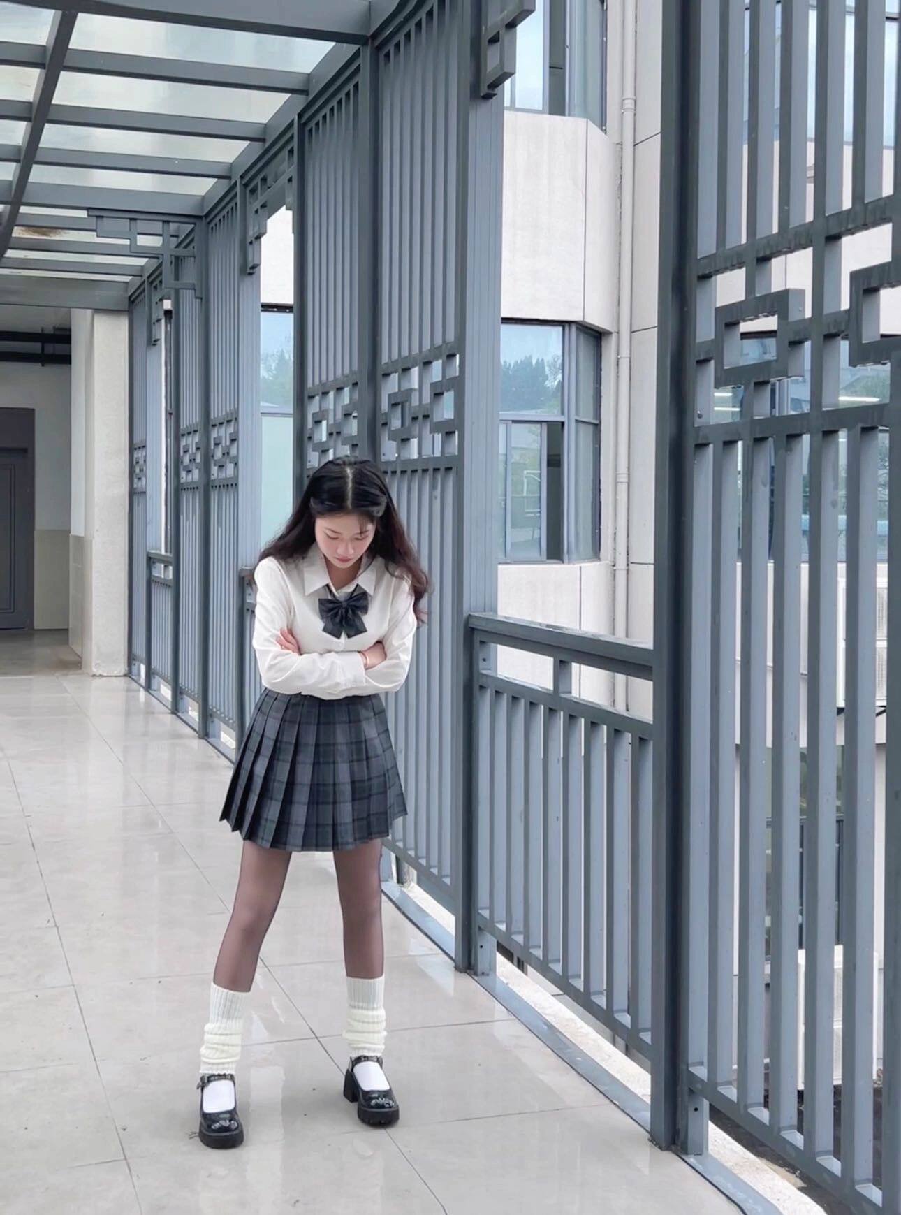 小野和子冬季黑丝光腿神器 加绒双层设计保暖不臃肿 替换装方便实用