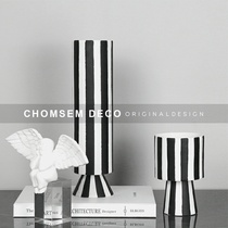 Sales office model room black and white resin creative flower soft decoration Home living room dining table flower arrangement bottle decoration