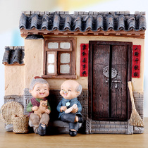 Old man and old lady home decoration decoration living room TV cabinet crafts to send girlfriends wedding creative gifts