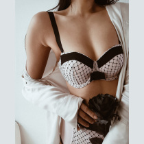 Xian San Peach Mature Girl Retro Half Cup French Sexy Gathering Bra Underwear Thin High Waist Underwear Set