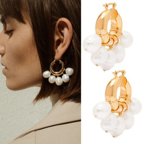 Left ear) New Baroque pearl earrings European and American fashion temperament Joker advanced sense natural freshwater beads earrings ins